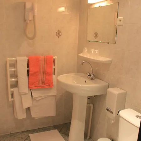 Hotell Acapulco 2*