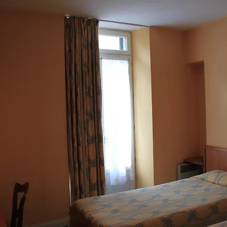 Hotell Acapulco 2*